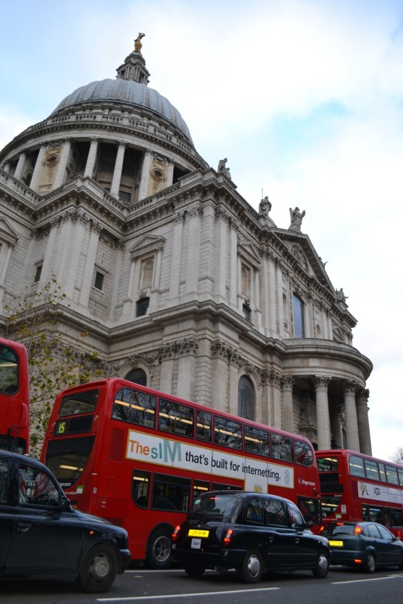 Great British Pic: big read bus, london taxi cab, and St. Paul's Cathedral